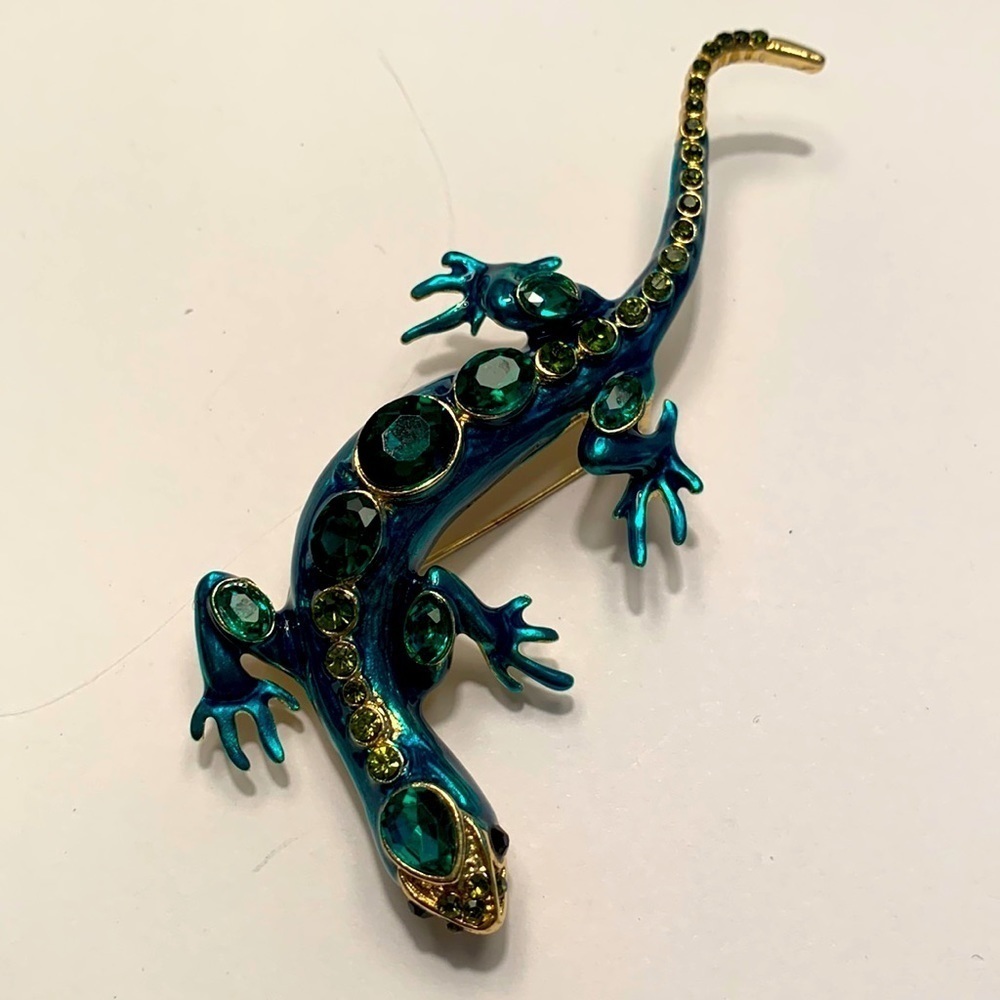 Rhinestone Lizard Brooch life size, great condition